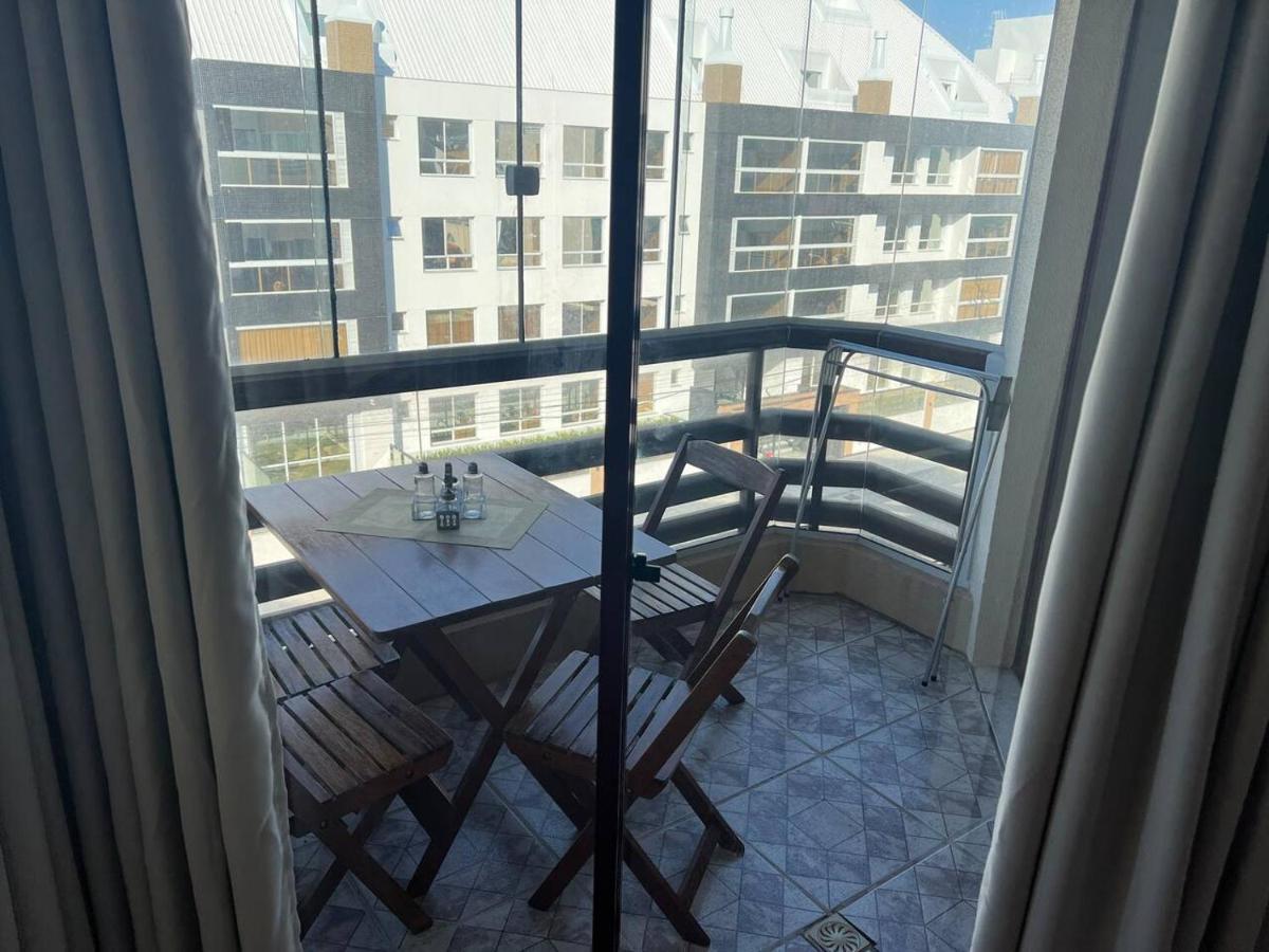 Apartamento Maravilhoso, Completo,1 Quarto Com Cama Queen E Sofa Retratil, Bi Cama Embutida, Colchao Extra, Vista Pro Mar, Dormem 5, Pe Na Areia, Jacuzzi, Piscina Wifi,Self Checkin, Automatizado Apartment Florianopolis Bagian luar foto